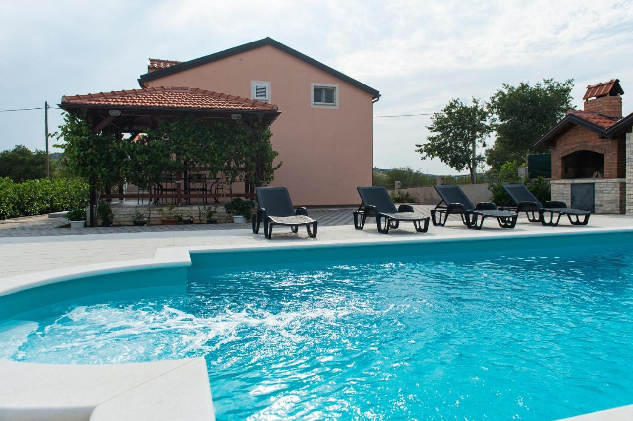 Villa Verbena Mala Cista Bagian luar foto